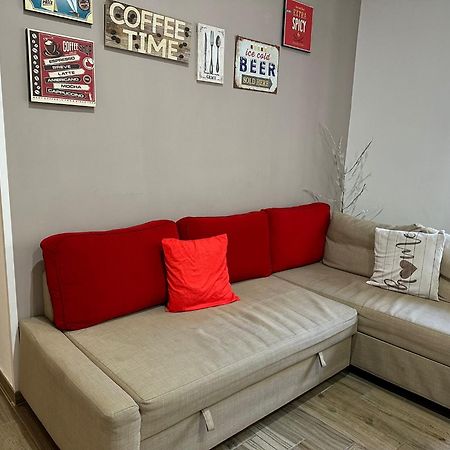 Marta House Apartment Наполи Екстериор снимка