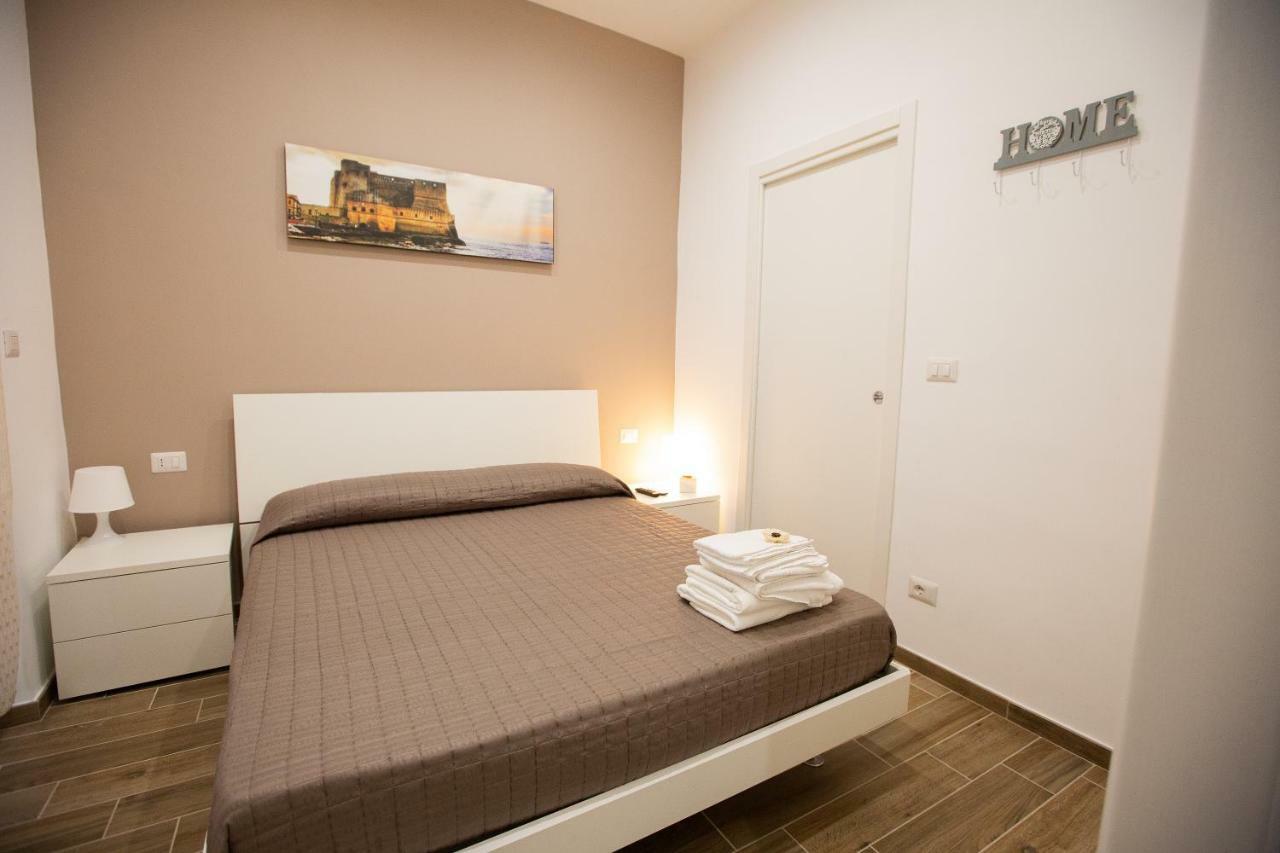 Marta House Apartment Наполи Екстериор снимка