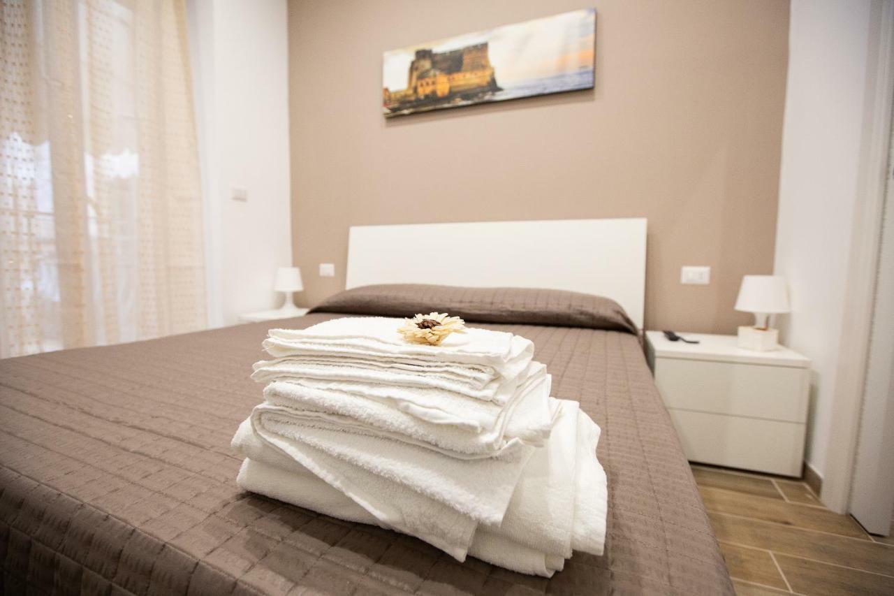 Marta House Apartment Наполи Екстериор снимка