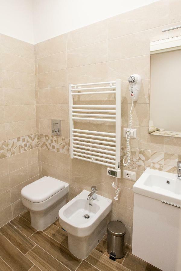 Marta House Apartment Наполи Екстериор снимка
